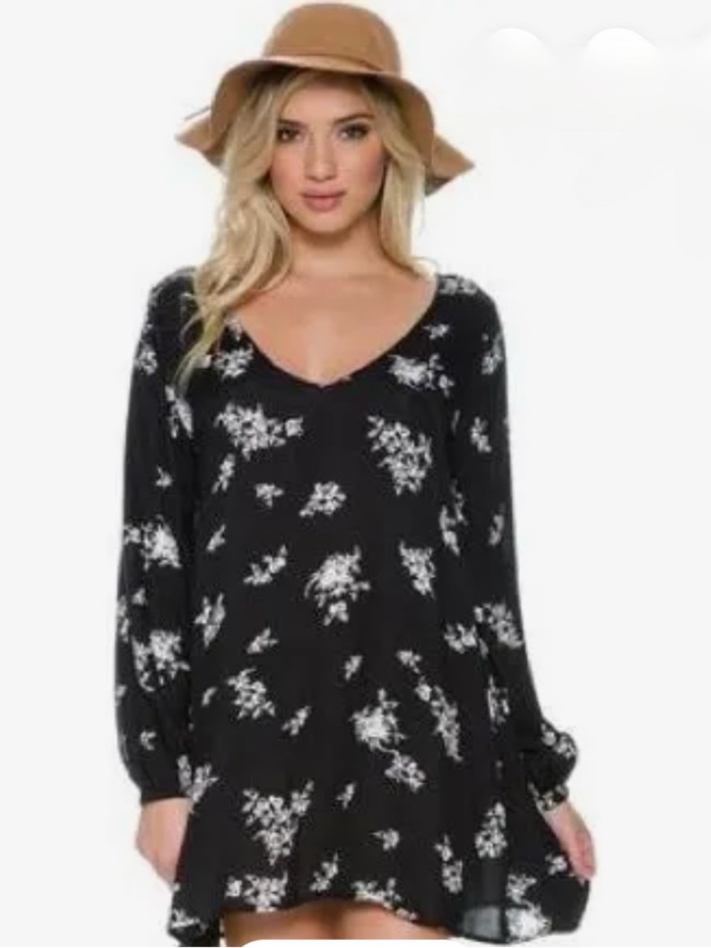 Billabong Black and white Floral V-Neck Mini Dress